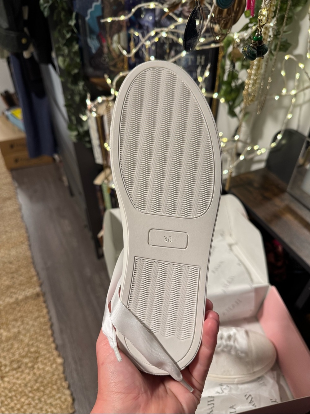 JIAJIA Bridal Sneakers - Wedding Shoes - 7.5 - NWT - Picture 11 of 15